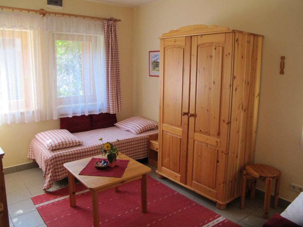 Foki Apartman Sopron Chambre photo